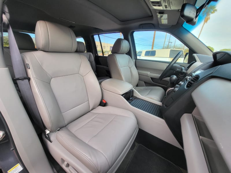 Honda Pilot 2015 price $16,299