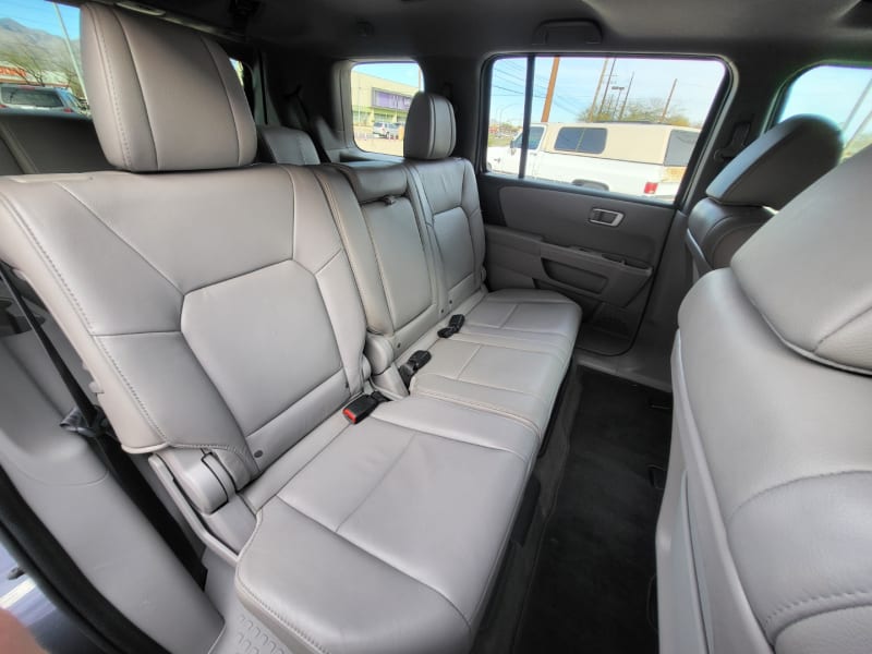 Honda Pilot 2015 price $16,299