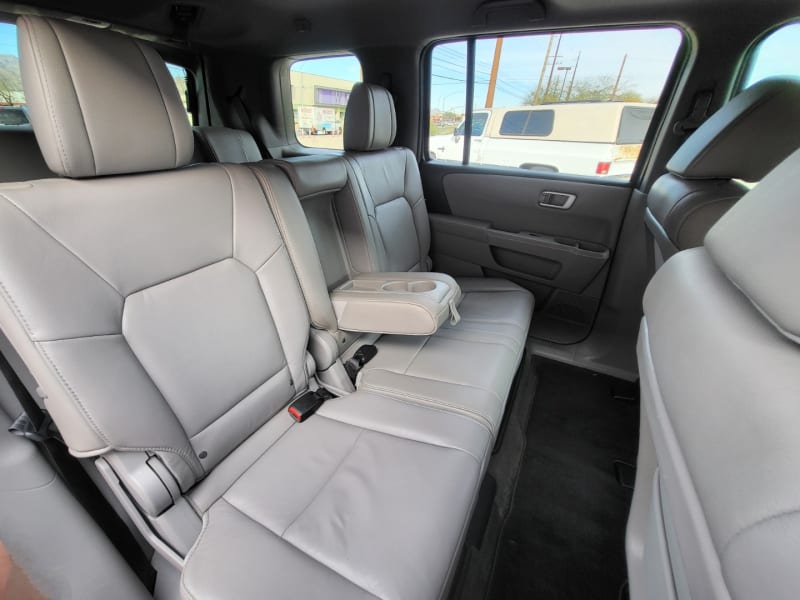 Honda Pilot 2015 price $16,299