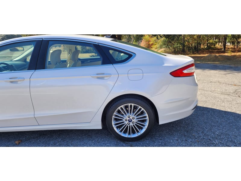 Ford Fusion 2014 price $10,200