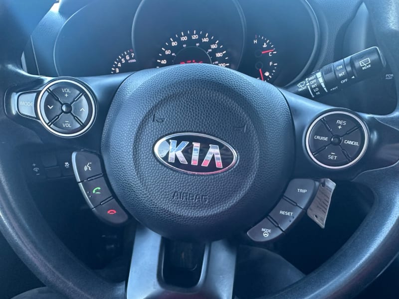 Kia Soul 2015 price $9,995