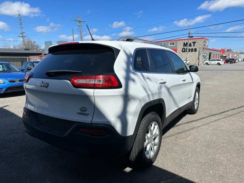 Jeep Cherokee 2015 price $9,995