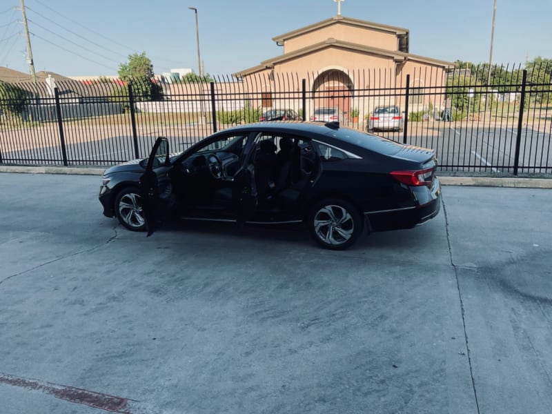 Honda Accord Sedan 2018 price $18,500