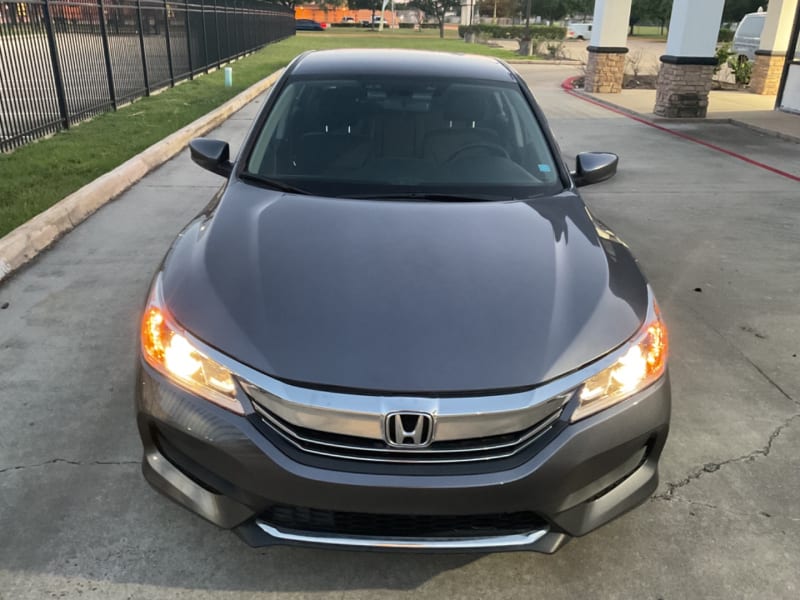 Honda Accord Sedan 2016 price $11,300