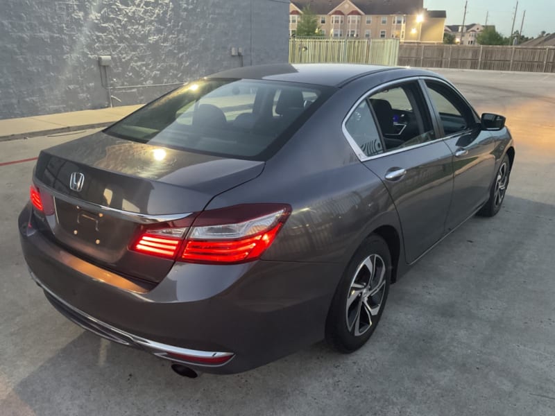 Honda Accord Sedan 2016 price $11,300