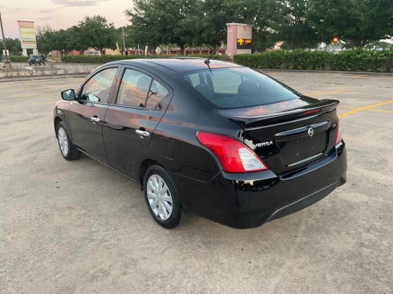 Nissan Versa Sedan 2017 price $7,870