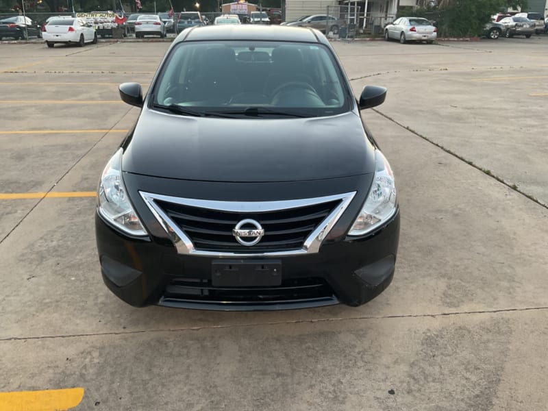 Nissan Versa Sedan 2017 price $7,870