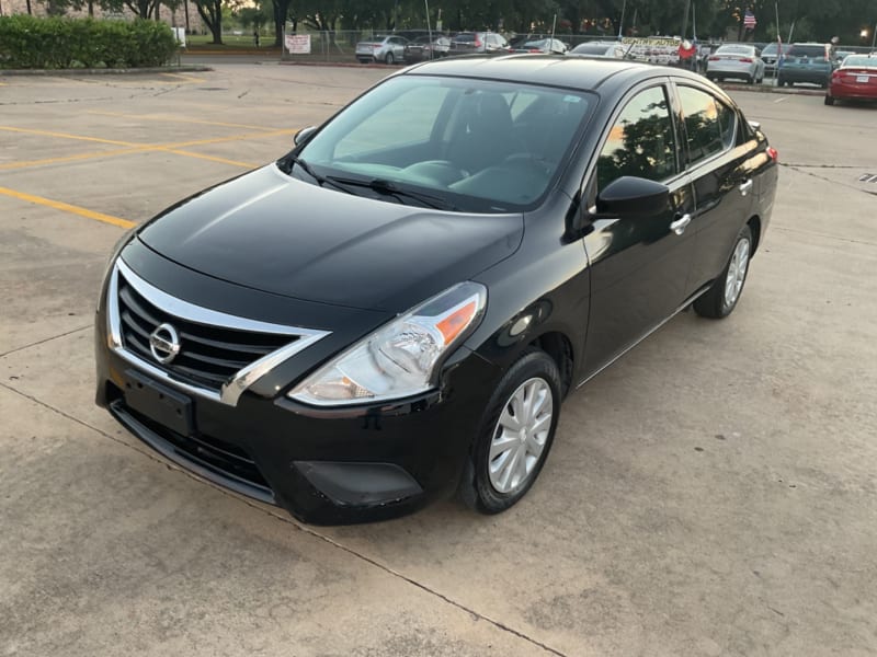 Nissan Versa Sedan 2017 price $7,870