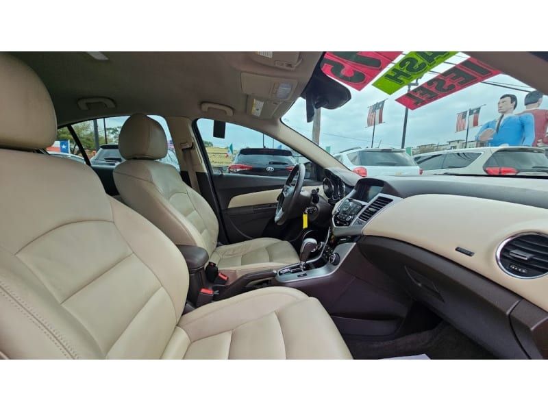 Chevrolet Cruze 2014 price $3,995