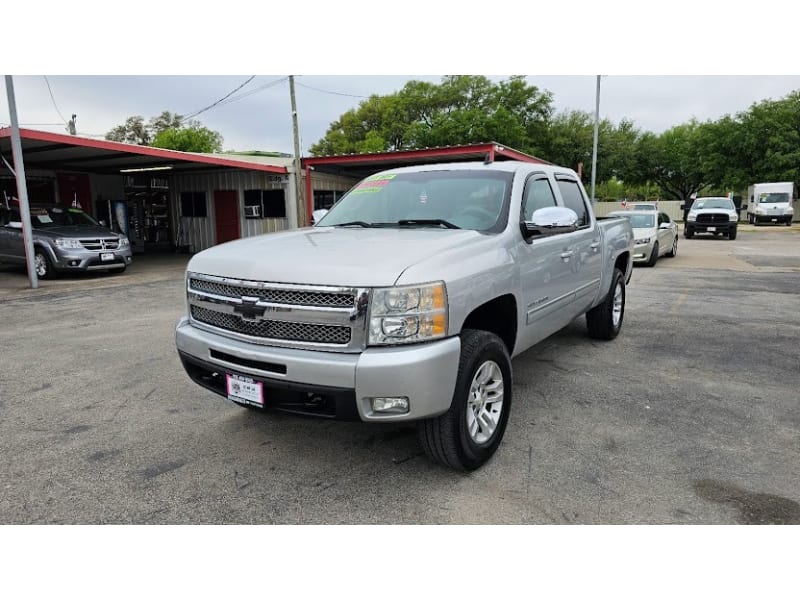 Chevrolet Silverado 1500 2011 price CALL FOR PRICE !