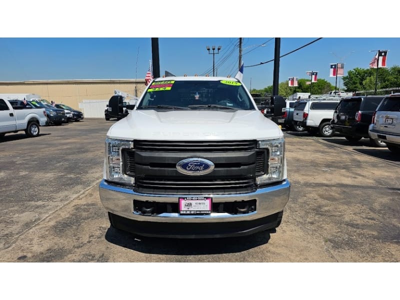 Ford Super Duty F-350 DRW 2019 price CALL FOR PRICE !