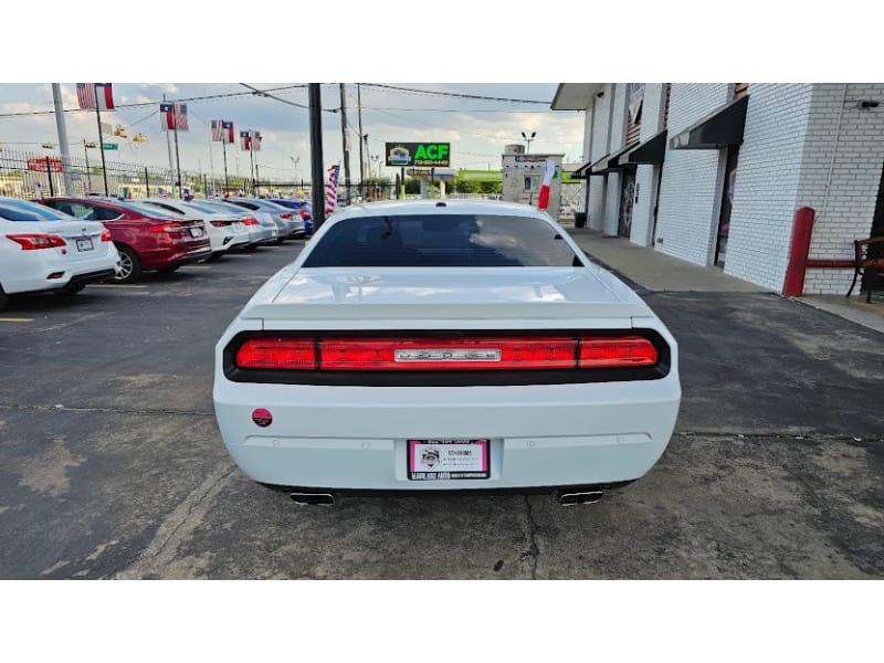 Dodge Challenger 2013 price CALL FOR PRICE !