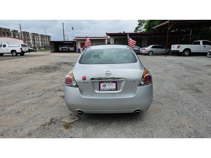 Nissan Altima 2007 price 5995