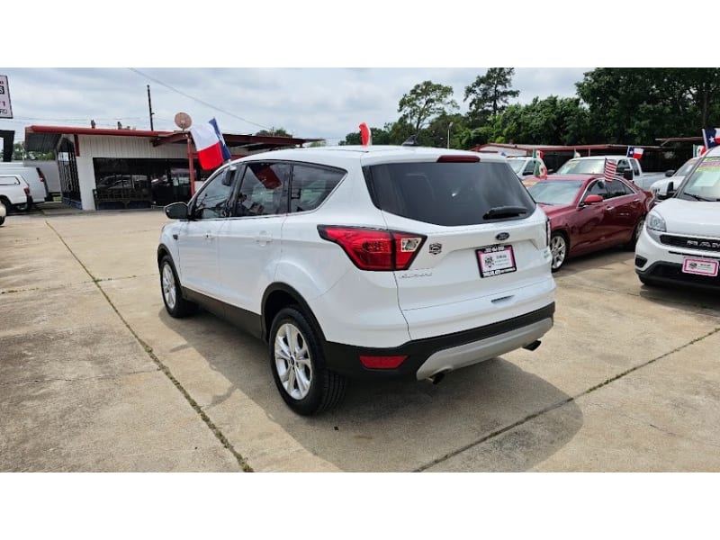 Ford Escape 2019 price CALL FOR PRICE !