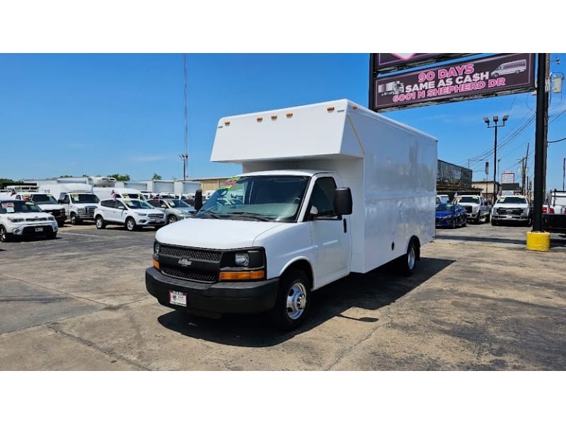 Chevrolet Express Commercial Cutaway 2009 price CALL FOR PRICE !