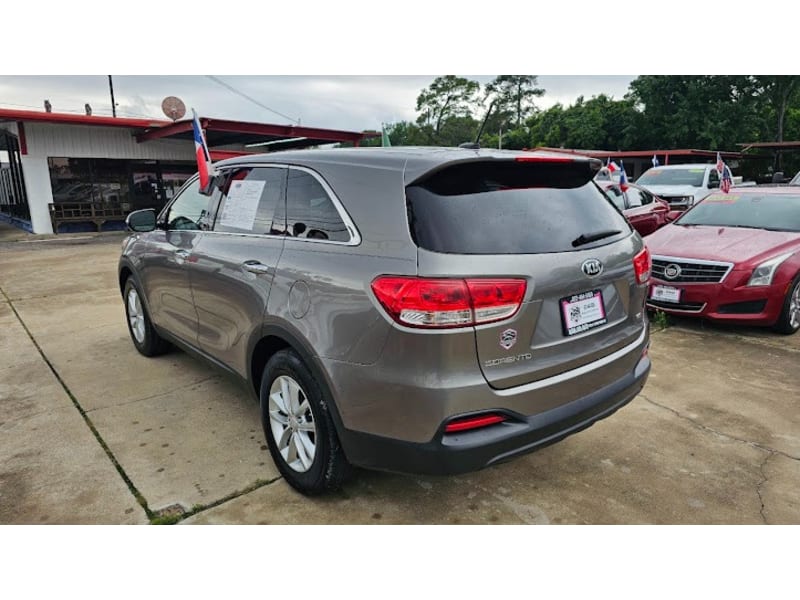 Kia Sorento 2016 price CALL FOR PRICE