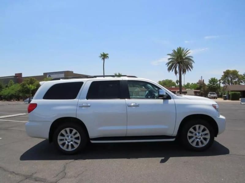 Toyota Sequoia 2017 price $32,950