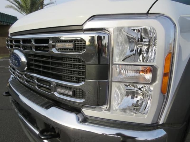 Ford F550 Super Duty Regular Cab & Chassis 2023 price $127,950