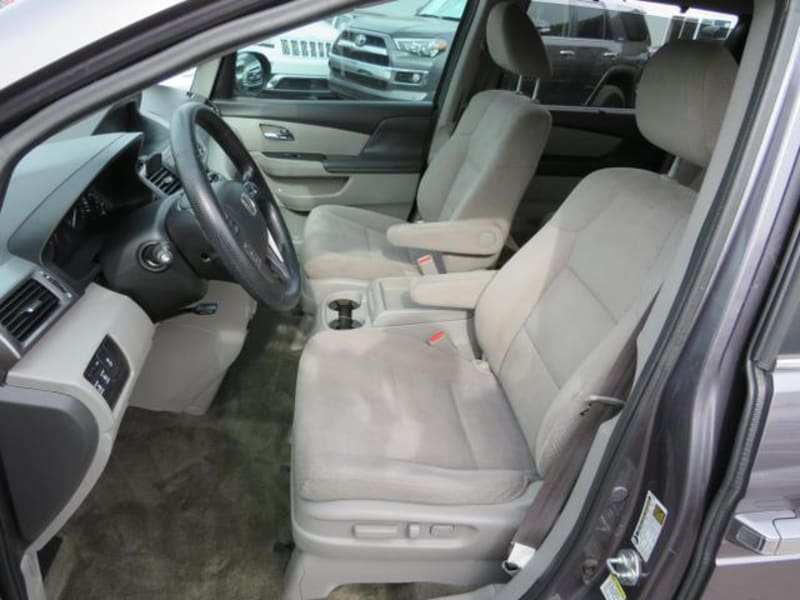 Honda Odyssey 2015 price $13,450