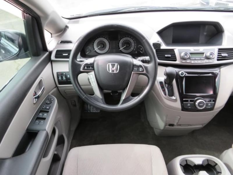 Honda Odyssey 2015 price $13,450