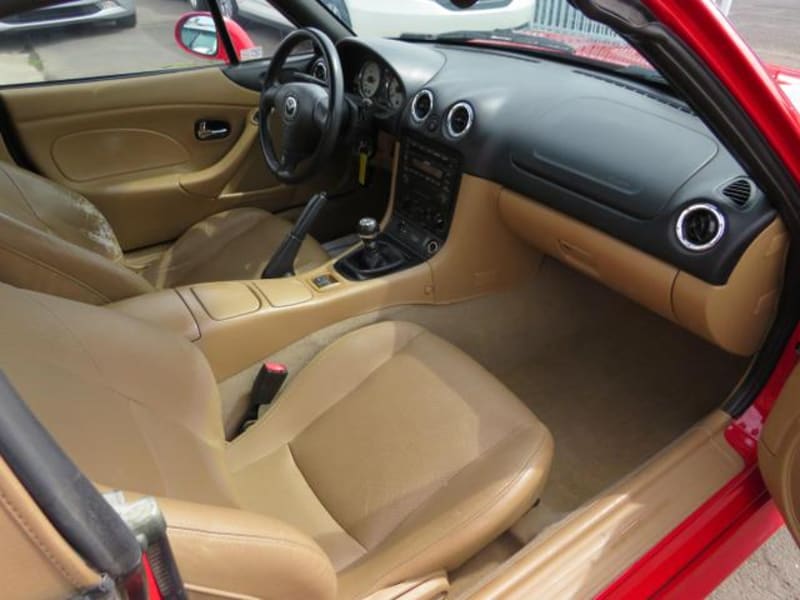 MAZDA MX-5 Miata 2002 price $12,950