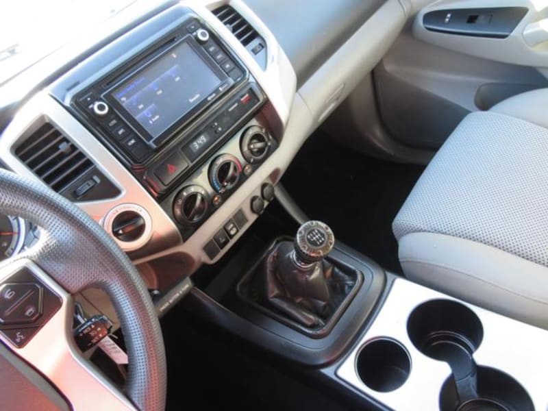 Toyota Tacoma Access Cab 2014 price $20,950