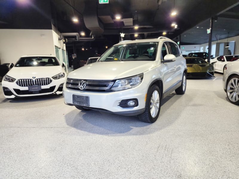 Volkswagen Tiguan 2013 price $12,990