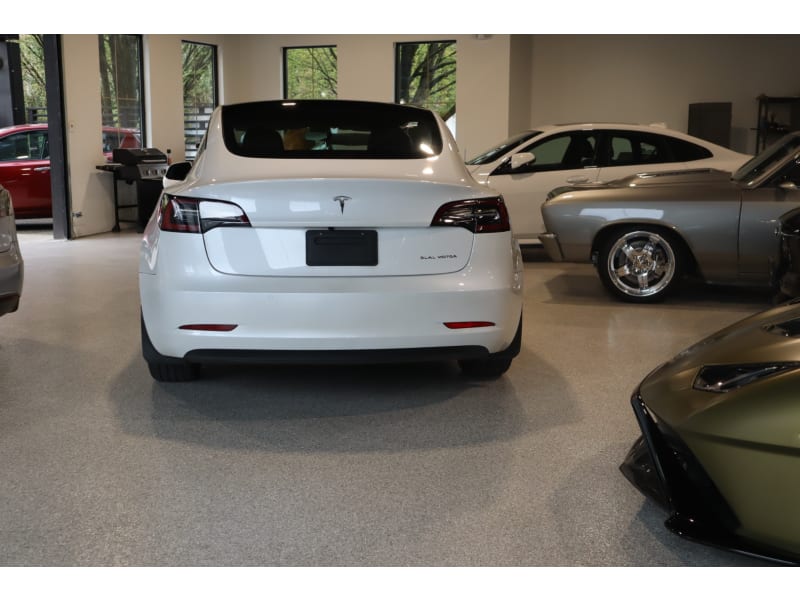 Tesla Model 3 2022 price $49,900