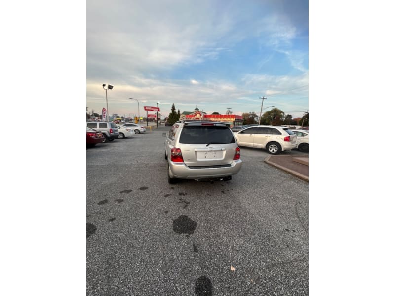 Toyota Highlander 2007 price $7,500