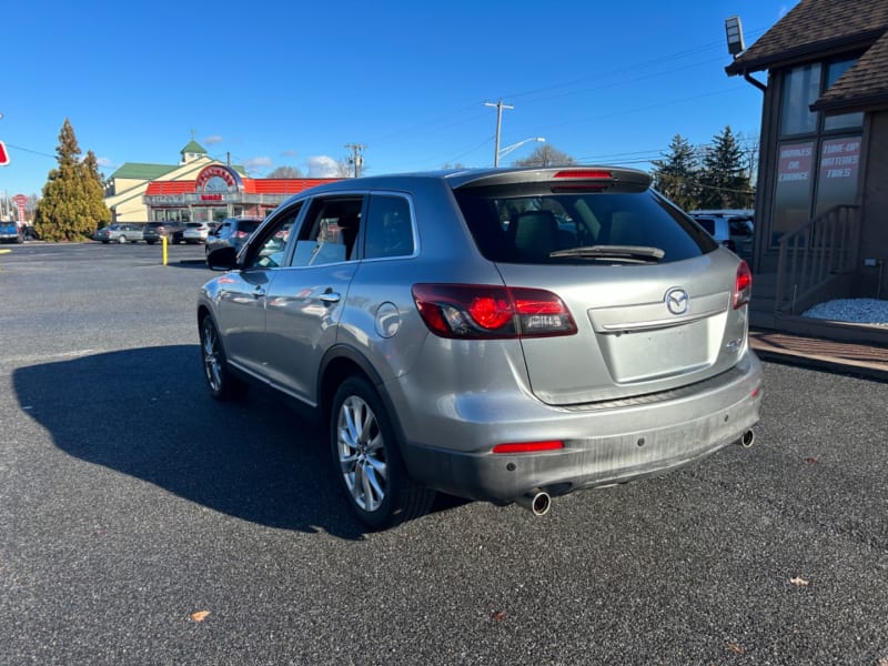 Mazda CX-9 2014 price $11,500