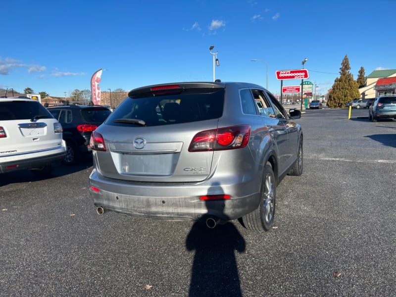 Mazda CX-9 2014 price $11,500