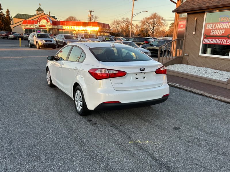 Kia Forte 2016 price $10,500