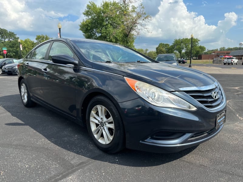 Hyundai Sonata 2011 price $5,499