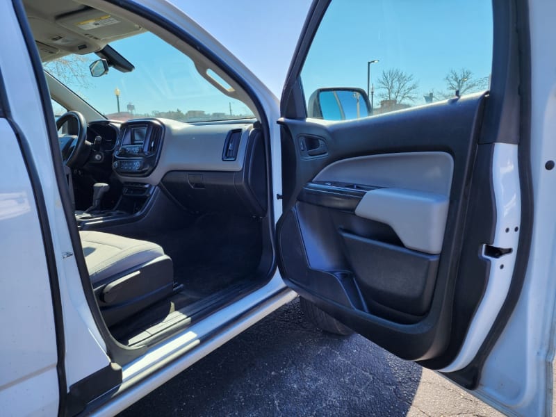 Chevrolet Colorado 2016 price $12,499