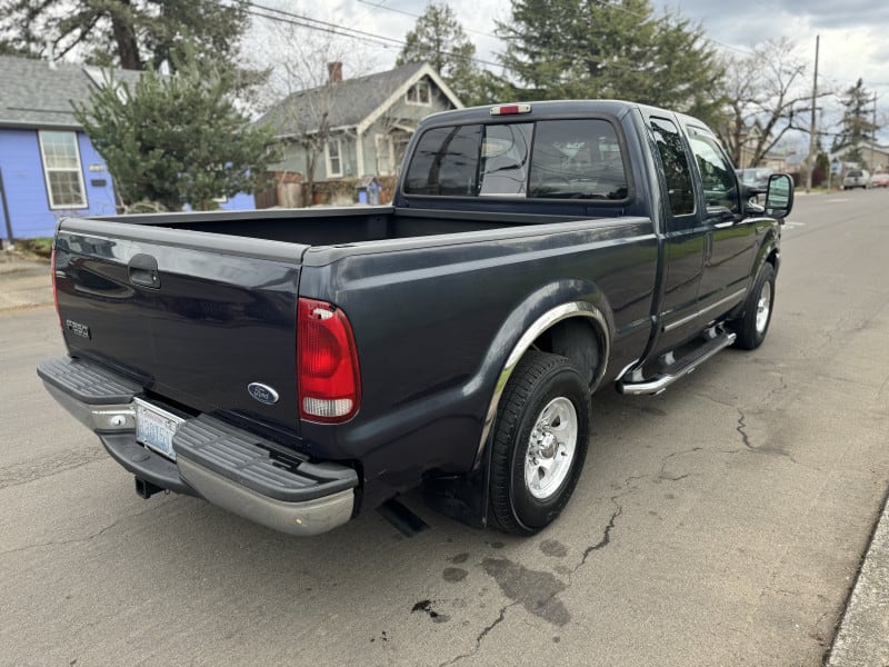 Ford Super Duty F-250 2000 price $6,995