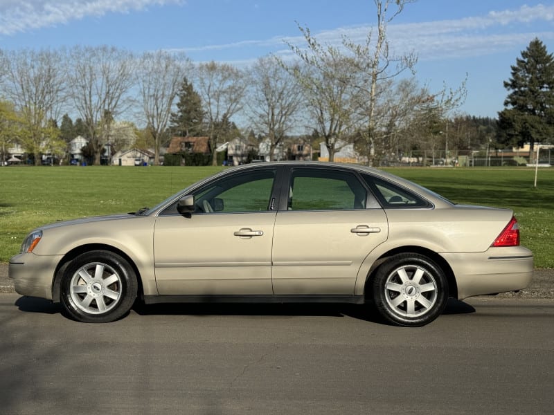 Ford Five Hundred 2005 price $5,995