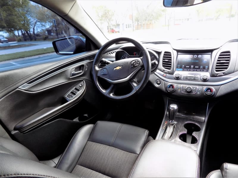 Chevrolet Impala 2018 price $11,950