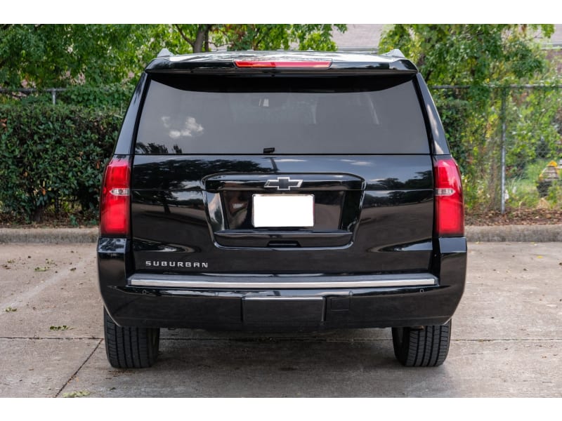 Chevrolet Suburban 2015 price $20,890