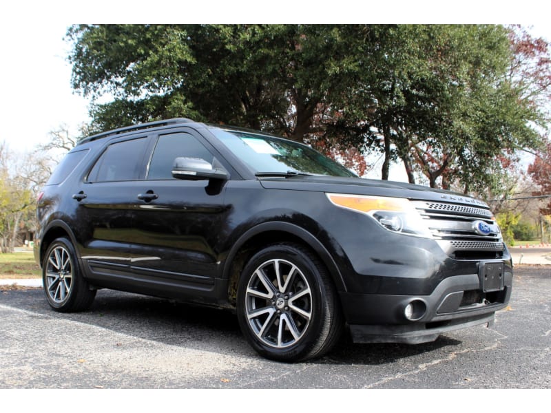 Ford Explorer 2015 price $11,700