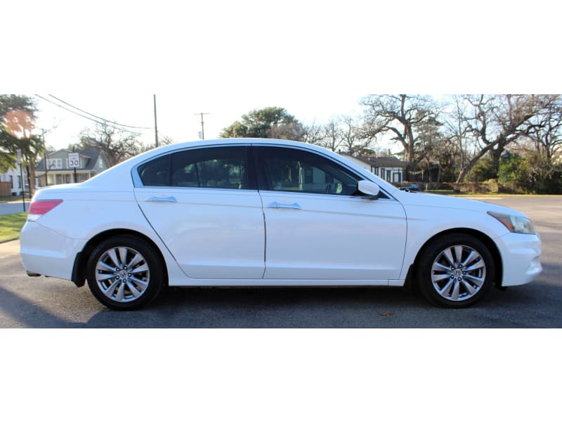 Honda Accord Sdn 2011 price $9,900