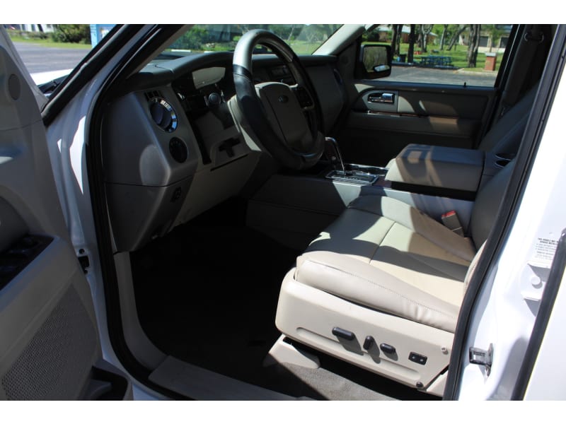 Ford Expedition 2009 price CALL FOR PRICE