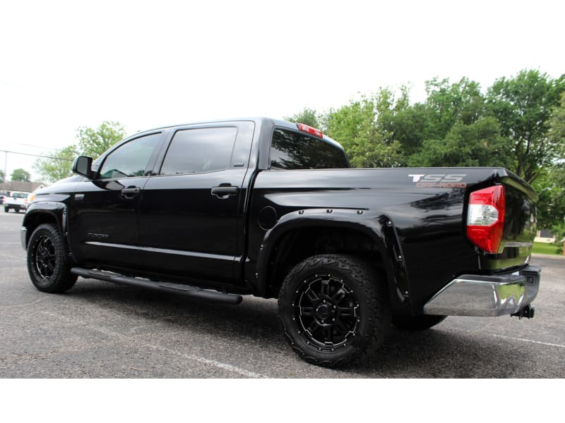 Toyota Tundra 2WD 2017 price $23,700