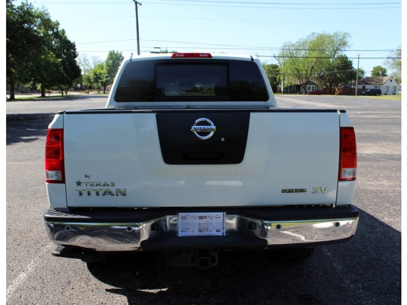 Nissan Titan 2012 price $11,900