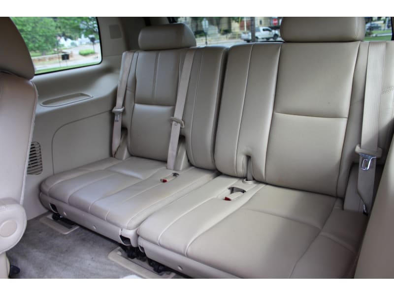 Chevrolet Tahoe 2012 price $15,400