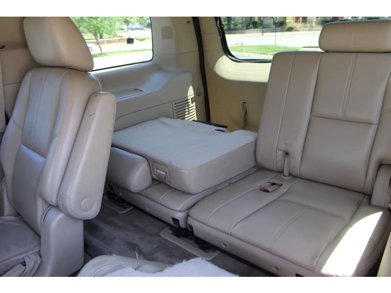 Chevrolet Tahoe 2011 price $11,700