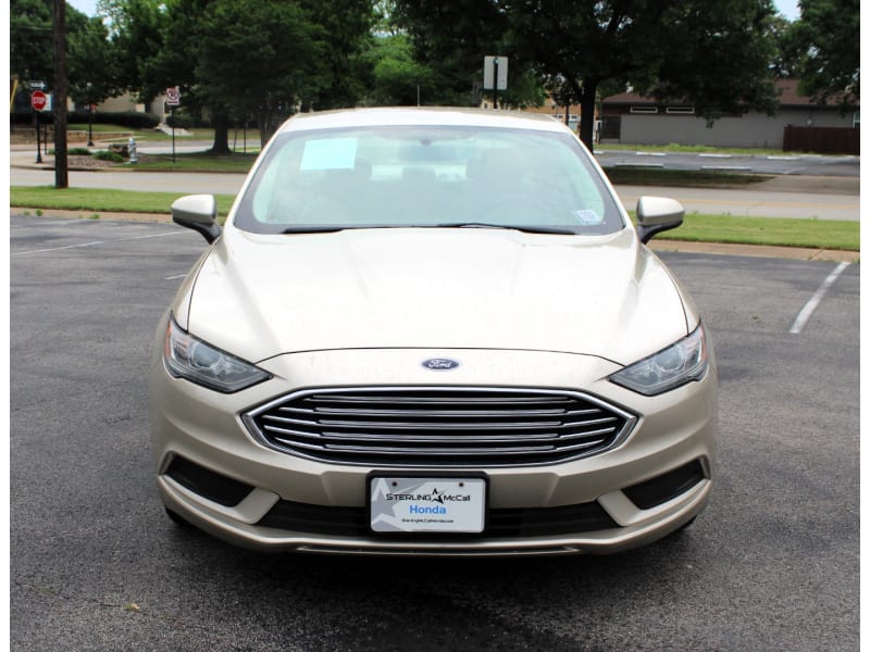 Ford Fusion 2017 price $10,900