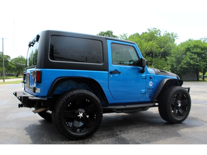 Jeep Wrangler 2015 price $18,500