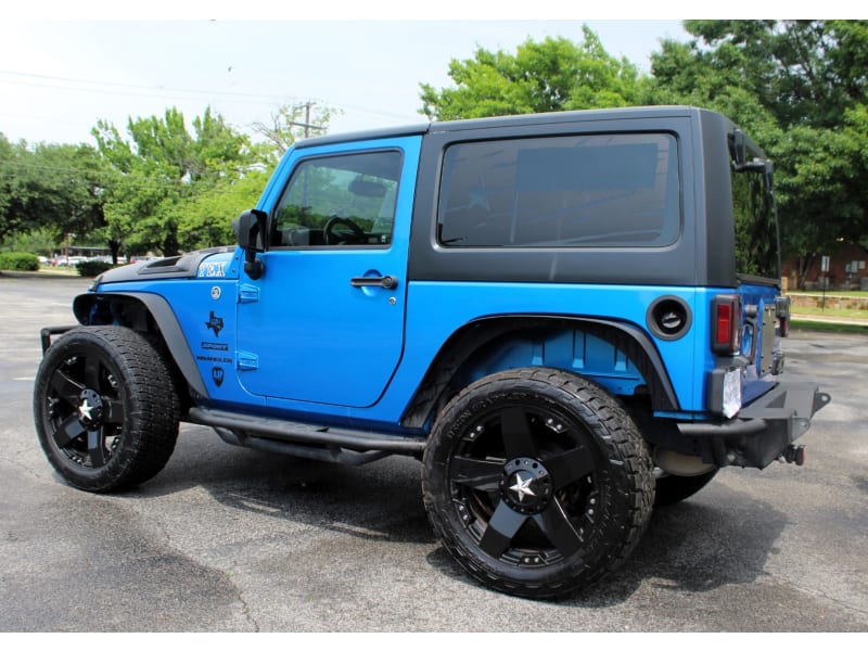 Jeep Wrangler 2015 price $18,500