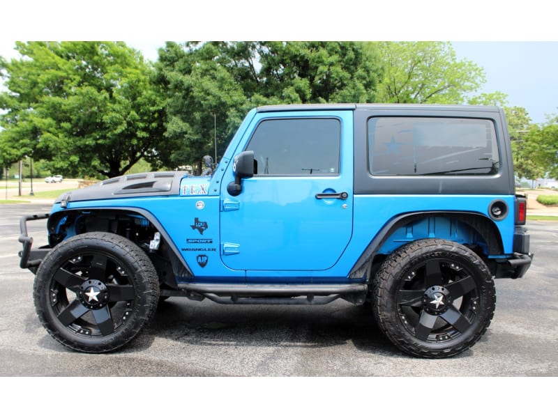 Jeep Wrangler 2015 price $18,500