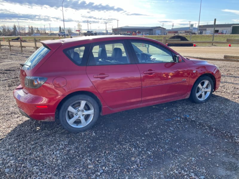 Mazda Mazda3 2005 price $4,200